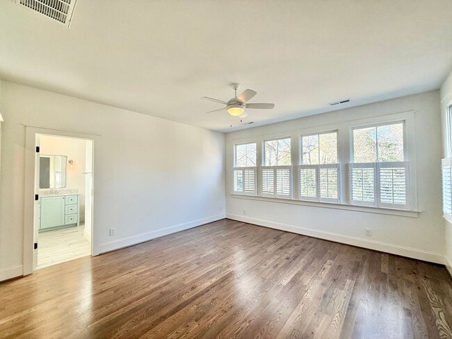 Building Photo - Custom Built 4BD, 3.5BA Five Points Home with a Bonus Room & Fenced Yard