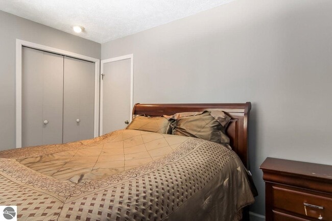 Building Photo - 3814 Maid Marian Ln