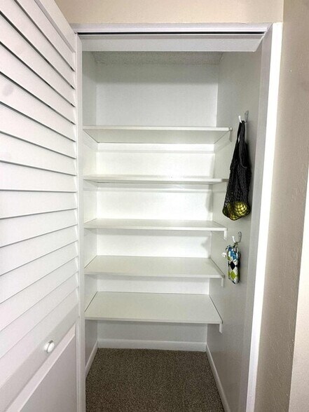 Additional food pantry! - 3161 SE Aster Ln
