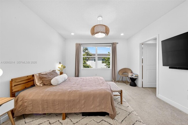 Building Photo - 4349 Veleiros Ave