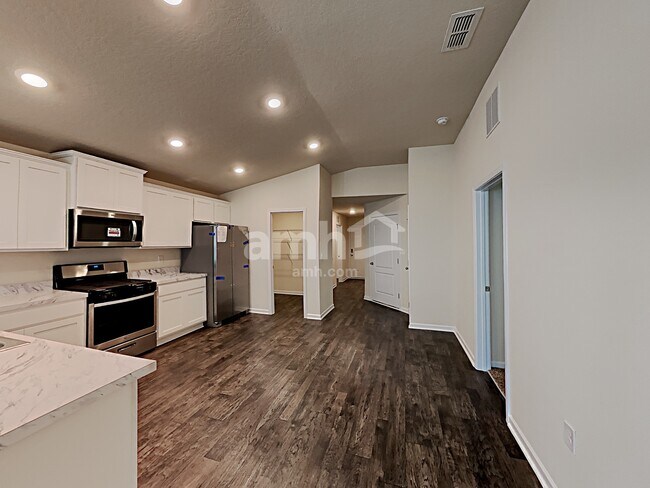 Building Photo - 282 Caminha Rd