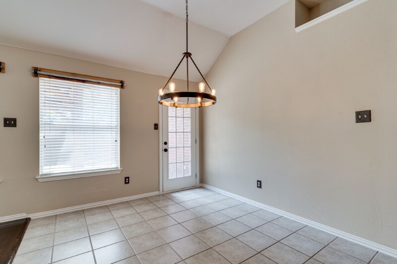 Building Photo - 6412 Autumn Trail