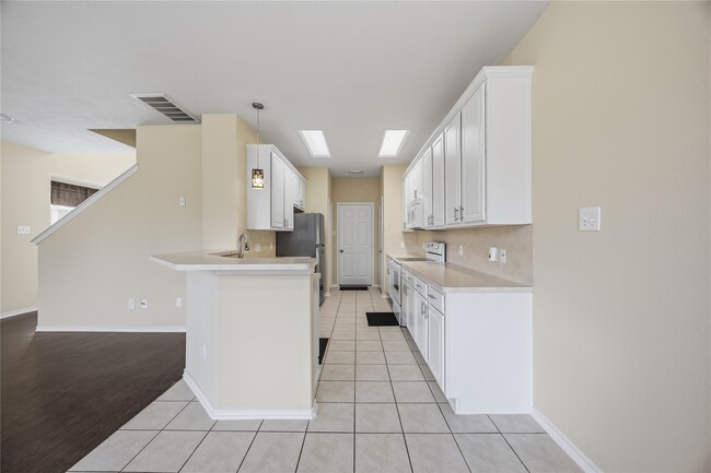 Building Photo - 2951 Hackamore Hollow Ln