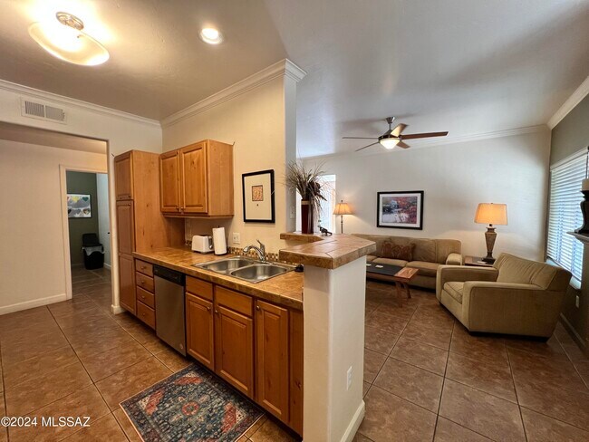 Building Photo - 7050 E Sunrise Dr