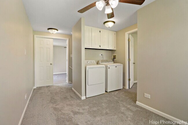 Building Photo - 2336 Old Kings Ct