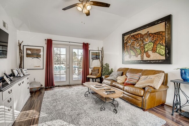 Building Photo - Updated Edgewater Home with Backyard Oasis