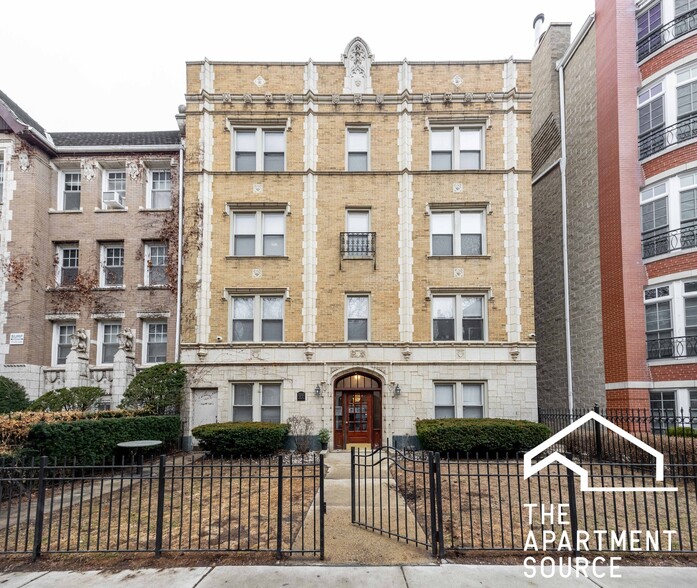 Building Photo - 640 W Wrightwood Ave