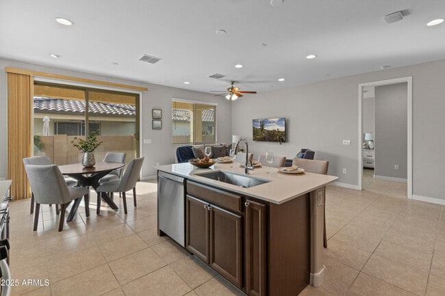 Building Photo - 24670 N 171st Ln