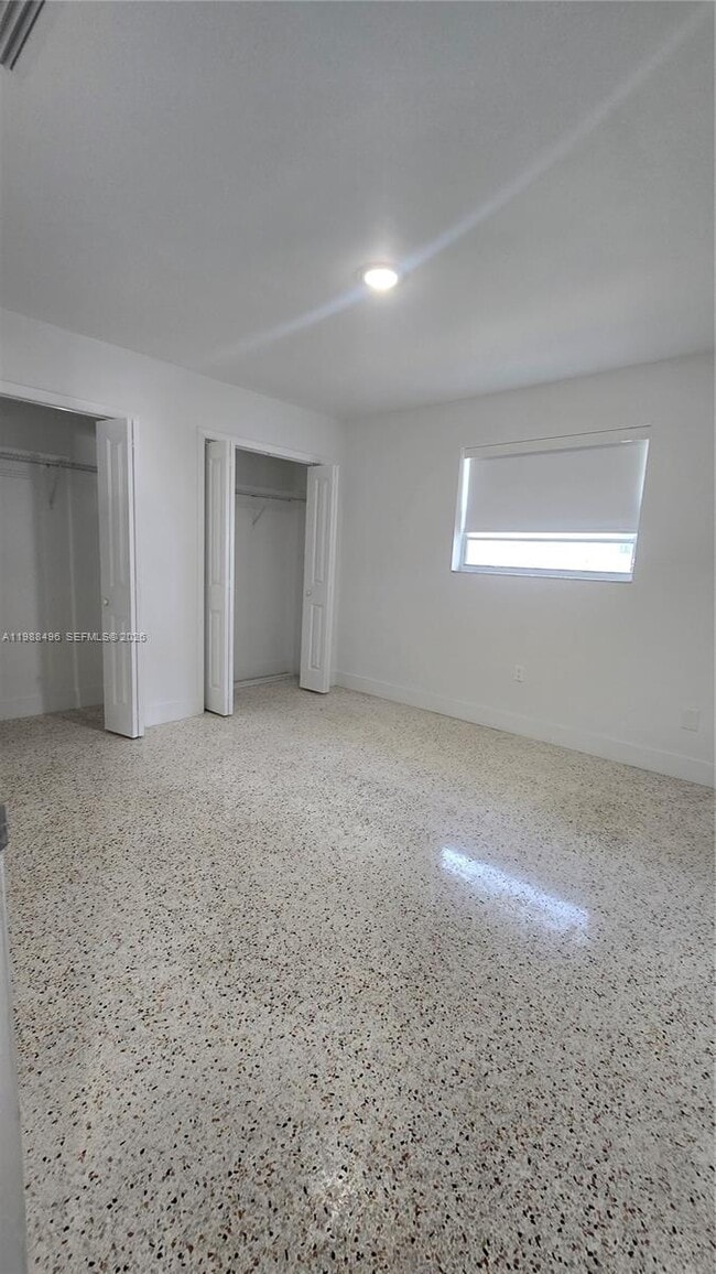 Building Photo - 3306 SW 24th Ter