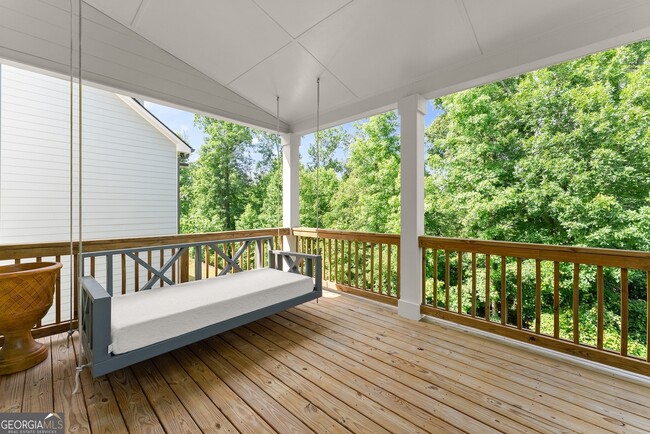 Building Photo - 4656 Silver Oak Dr SW