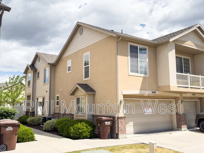 Building Photo - 948 Chelsea Ln