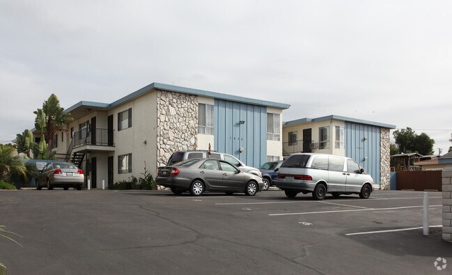 Primary Photo - I Avenue Apartments