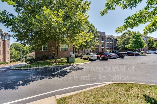 Primary Photo - 2310 Elliott Ave