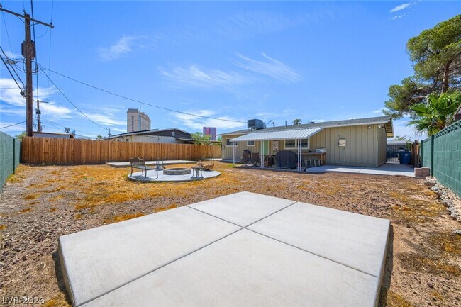 Building Photo - 2728 Alcoa Ave