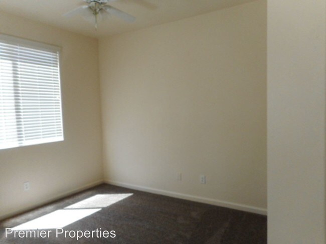 Building Photo - 4 br, 3 bath House - 4693 W Naomi Way