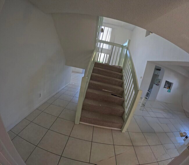 Building Photo - 7473 Champagne Pl