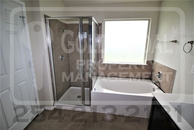 Building Photo - 6409 Cool Creek Dr