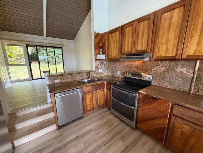 Building Photo - Kaanapali Vista Home