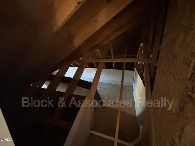 Building Photo - 11729 Broadfield Ct