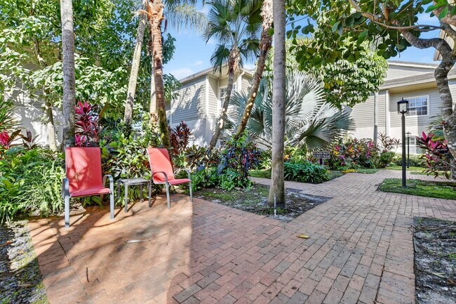 Building Photo - 7623 Cinebar Dr