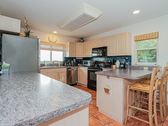 Building Photo - 1716 Indian River Dr