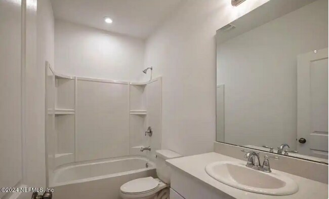 Building Photo - 292 Annies Pl