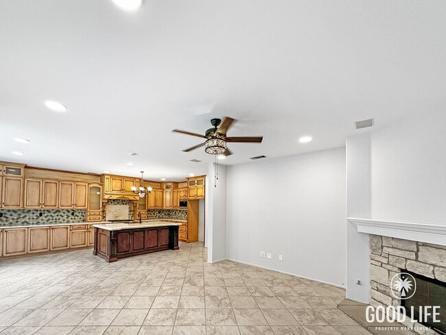 Building Photo - Price Reduced! Stunning 4BR Irvine Home in Resort-Style Community w/ Pool & Spa