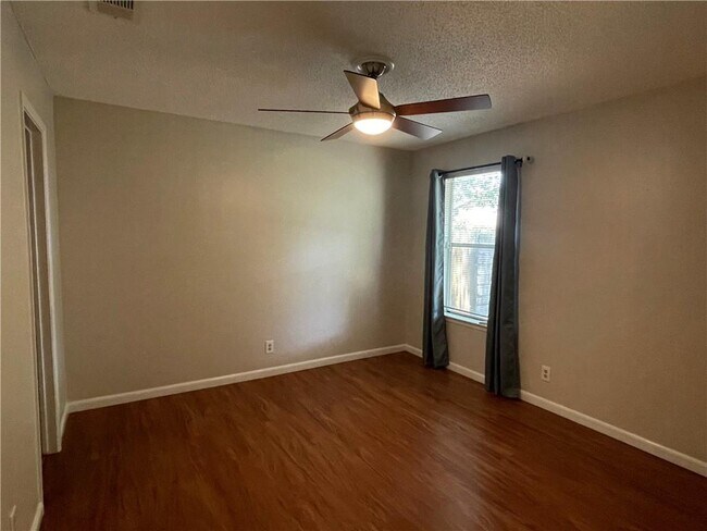 Building Photo - 11303 Ptarmigan Cove