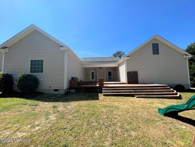 Building Photo - 2239 E Indiana Ave