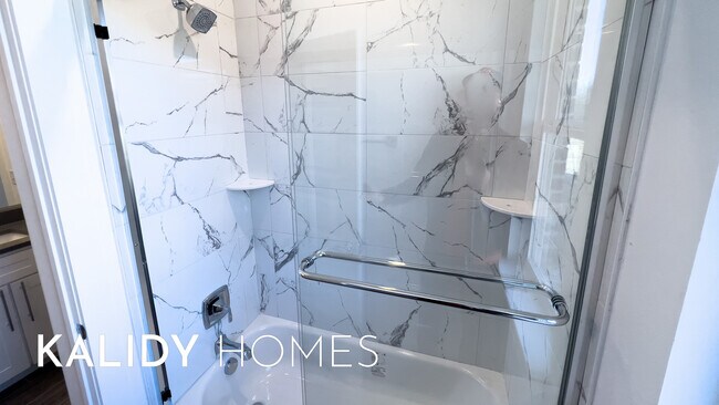 Building Photo - 17636 Salma Rd