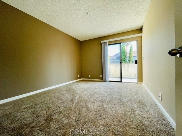 Building Photo - 17181 Elm Lane