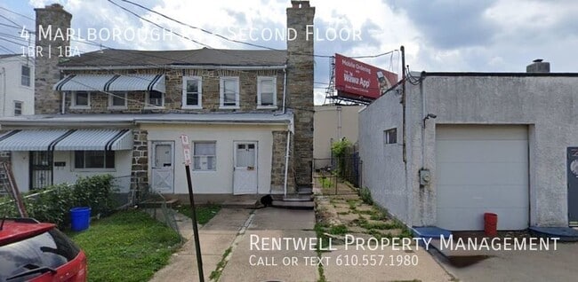 Primary Photo - 1BR 1BA Second Floor Apartment is Upper Da...