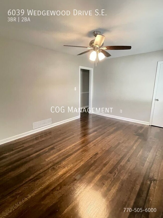 3 bedroom 1.5 bath 4 sided brick 6039 Wedgewood Dr SW