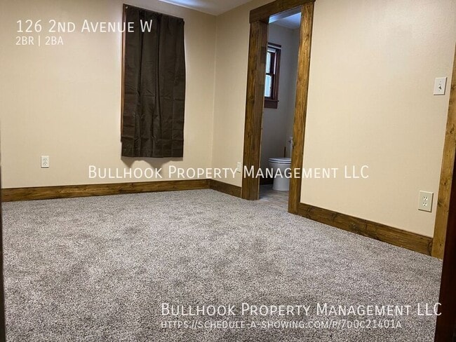 Building Photo - 126 2nd Ave W