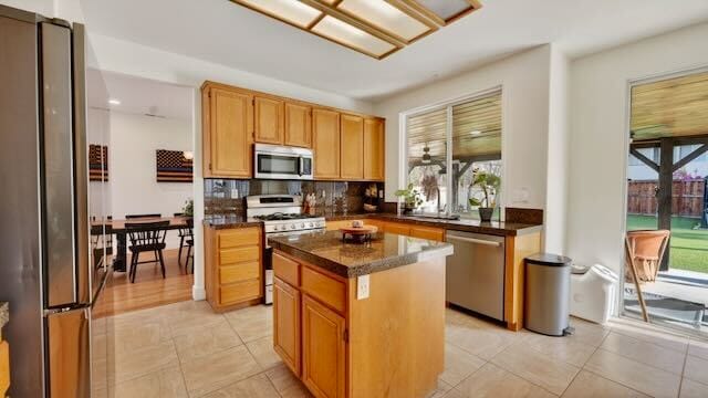 Building Photo - 2515 Quiet Meadow Cir