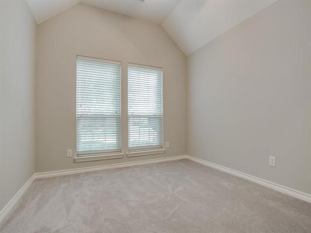 Building Photo - 8421 Gateway Dr