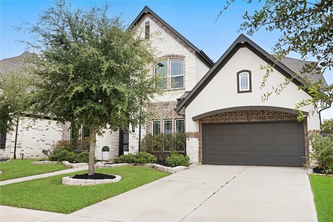 Building Photo - 5006 Bent Tree Dr