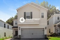 Building Photo - 4 Bedroom Pet-Friendly Home in Charlotte, NC with Main Street Renewal