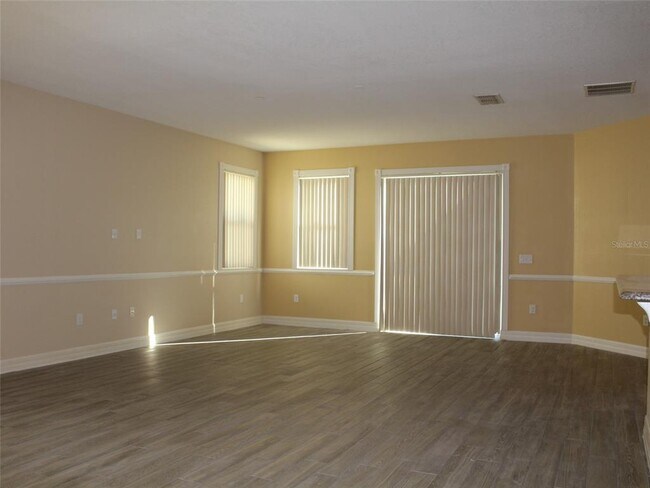 Building Photo - 12067 Sumter Dr