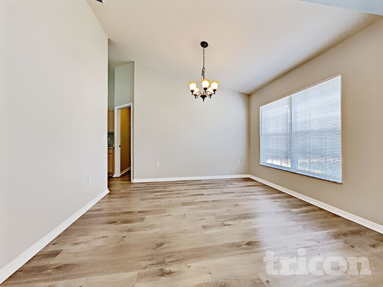 Building Photo - 13029 Centennial St