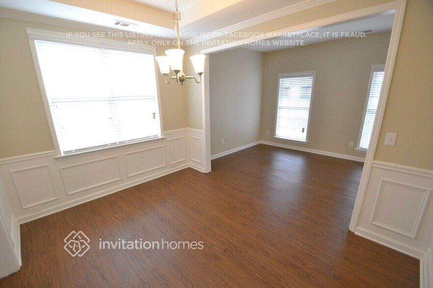 Building Photo - 3100 Delacorte Dr