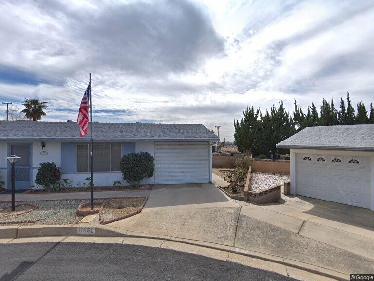 Primary Photo - 11650 Calvin St