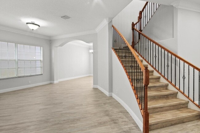 Building Photo - 9845 Cobblestone Creek Dr