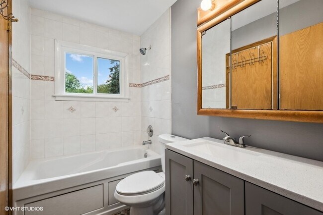 Building Photo - 234 S Cedarcrest Dr