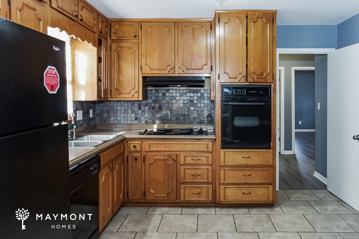 Building Photo - 3107 Lewisburg Dr NW