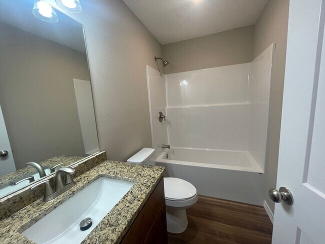 Building Photo - 5 Kimberling Blvd