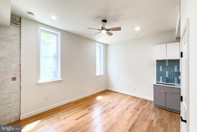 Building Photo - 101 E Trenton St