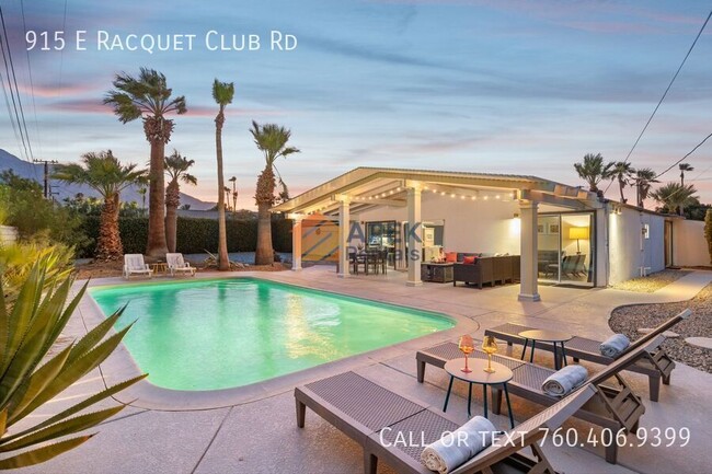 Building Photo - 915 E Racquet Club Rd