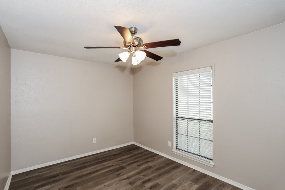 Building Photo - 456 Matterhorn St