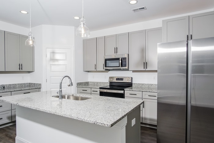 Building Photo - 1031 Highgrove Hts NW